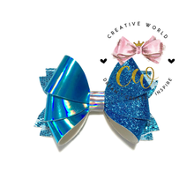 Load image into Gallery viewer, Popular Split 3 Layer Hair Bow Template | CWC024
