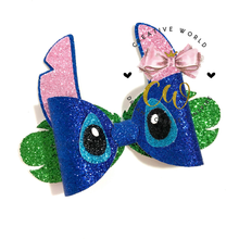 Load image into Gallery viewer, Alien Hair Bow Template | CWC106