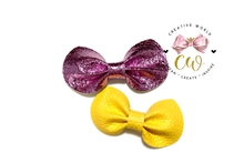 Load image into Gallery viewer, Pinch Hair Bow Template ~ 2 Sizes | CWC053