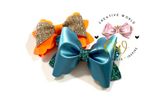 Load image into Gallery viewer, 2 in 1 Trendy Scallop Pinch Hair Bow Template | CWC022