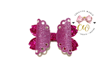 Load image into Gallery viewer, Fancy Scallop Lace Hair Bow Template | CWC068