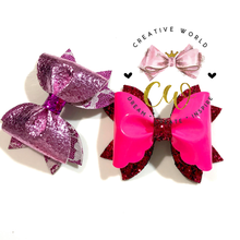 Load image into Gallery viewer, 2 in 1 New Classic Pinch Hair Bow Template | CWC076
