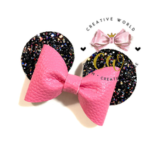 Load image into Gallery viewer, Mouse Ear Pinch Hair Bow Template | CWC001
