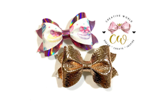 Load image into Gallery viewer, 2 in 1 Trendy Scallop Pinch Hair Bow Template | CWC029
