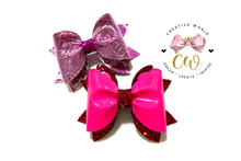 Load image into Gallery viewer, 2 in 1 New Classic Pinch Hair Bow Template | CWC076
